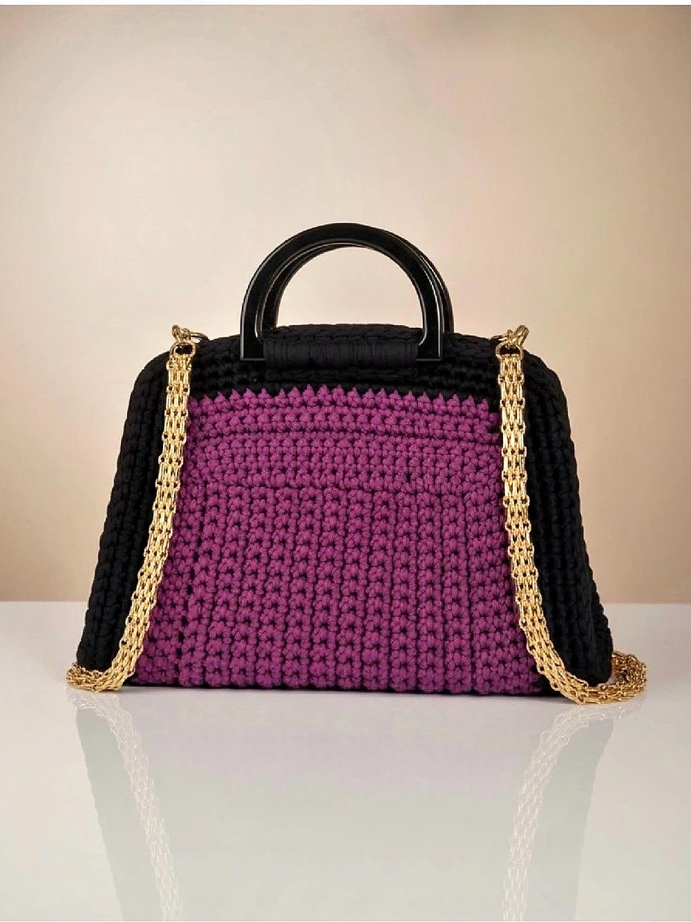 Crochet Chain Shoulder Bag in Purple & Black New